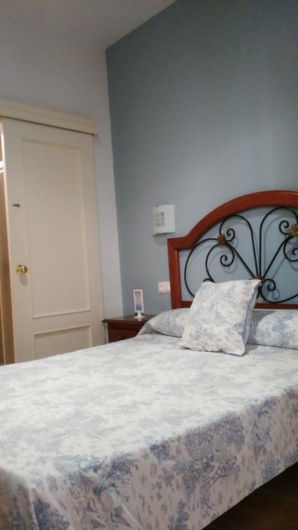 Hostal Azahar Córdoba Quarto foto